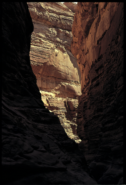 canyon_of_colors_sinai_1