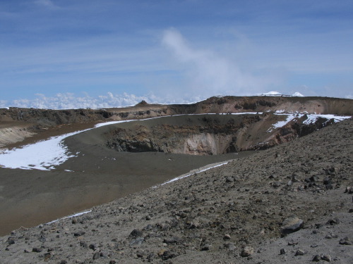 12.21.04_(09)_reuschcrater